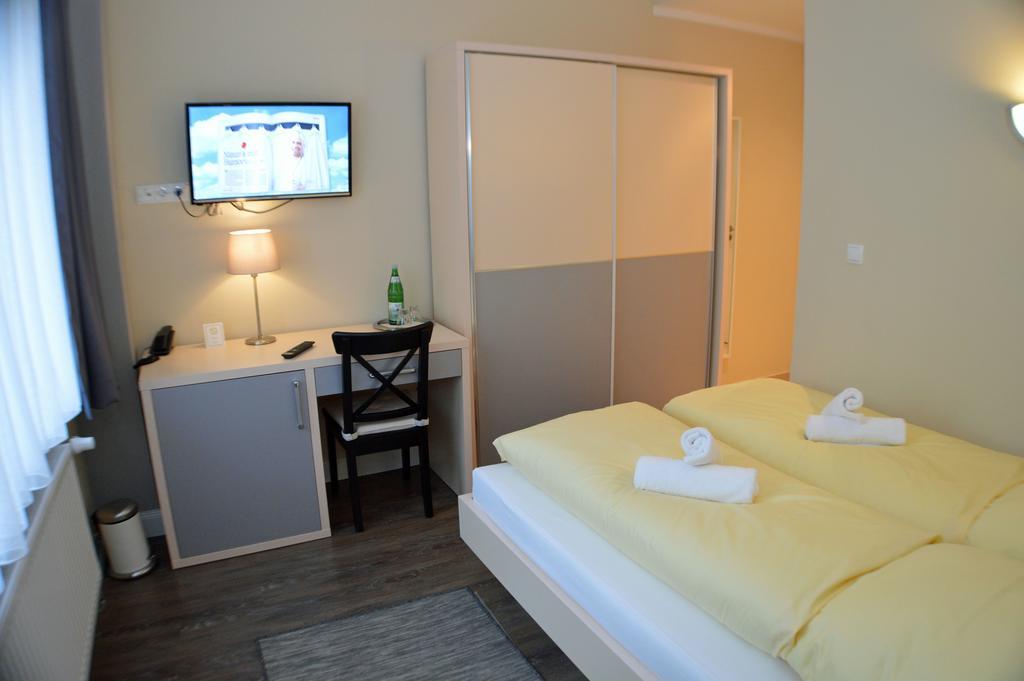 Hotel Jeta Гамбург Экстерьер фото